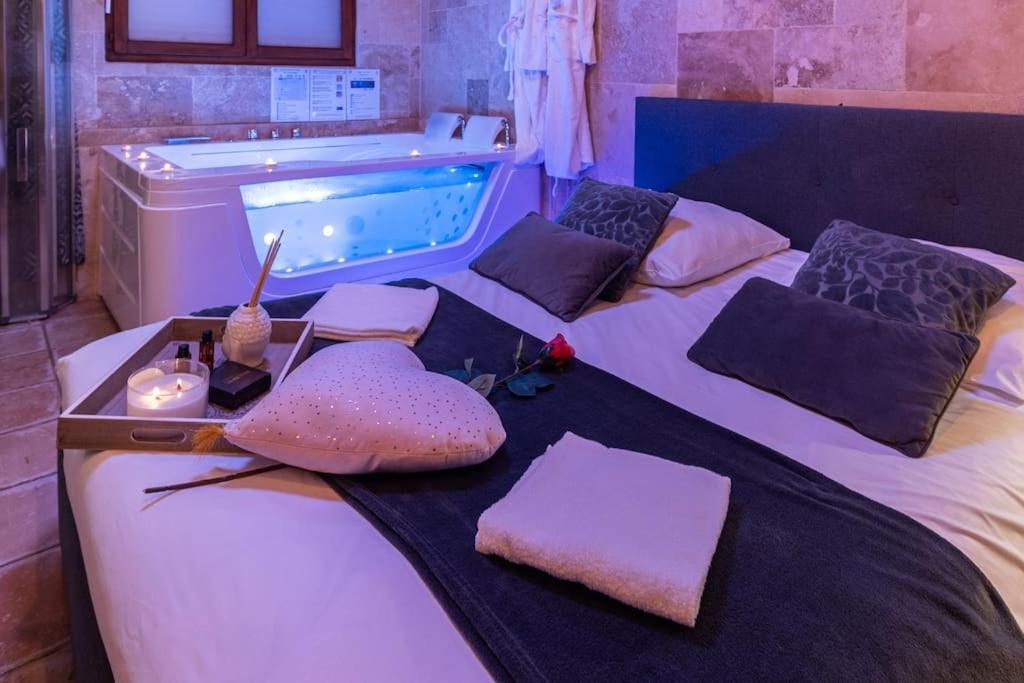 Bed & Spa - La Parenthese Topdestination-Dijon - Centre Ville - Classe 3 Etoiles Exterior foto